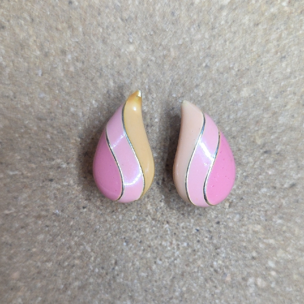 Vintage Pink Enamel and Gold-Tone Teardrop Earrings